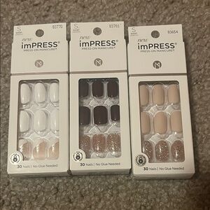 imPRESS Press-On Manicure Set - White, Burgundy & Nude with Gold Glitter Accents